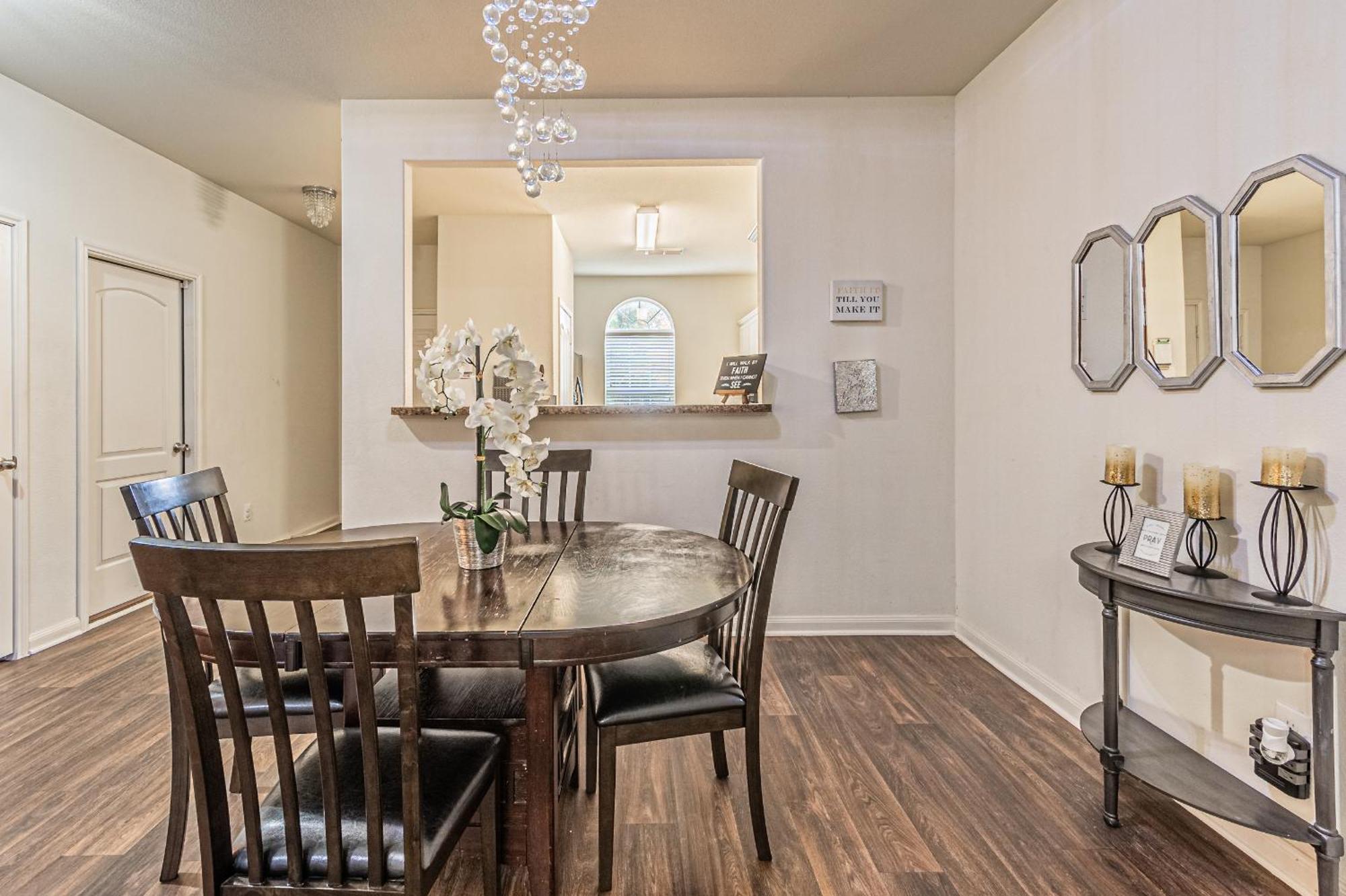 Luxury 5Br Dallas Retreat With Business Amenities - Perfect For Business Travelers, Families & Groups Экстерьер фото