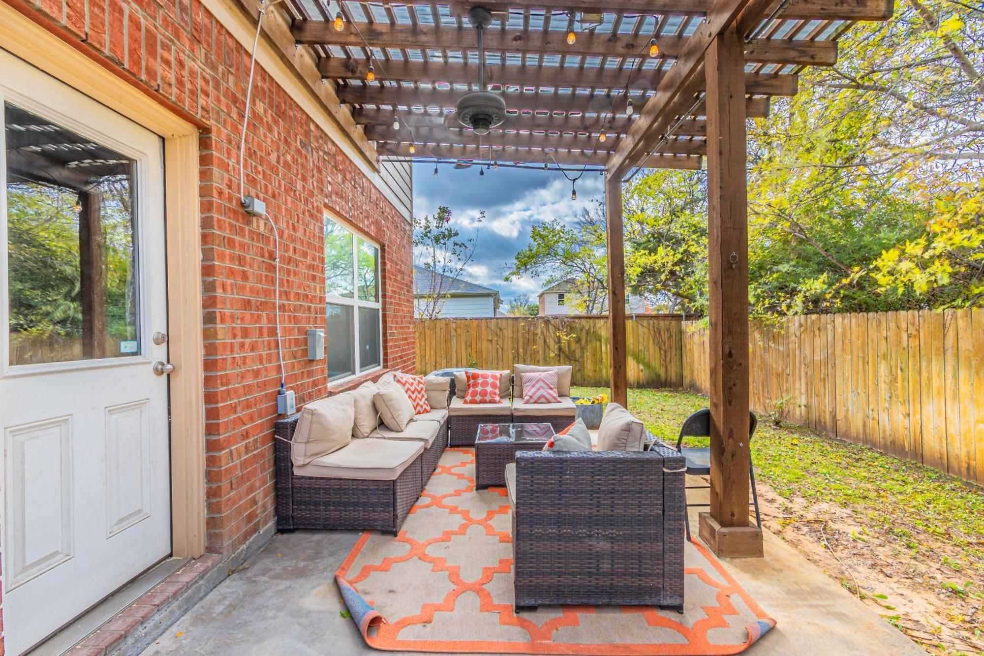 Luxury 5Br Dallas Retreat With Business Amenities - Perfect For Business Travelers, Families & Groups Экстерьер фото