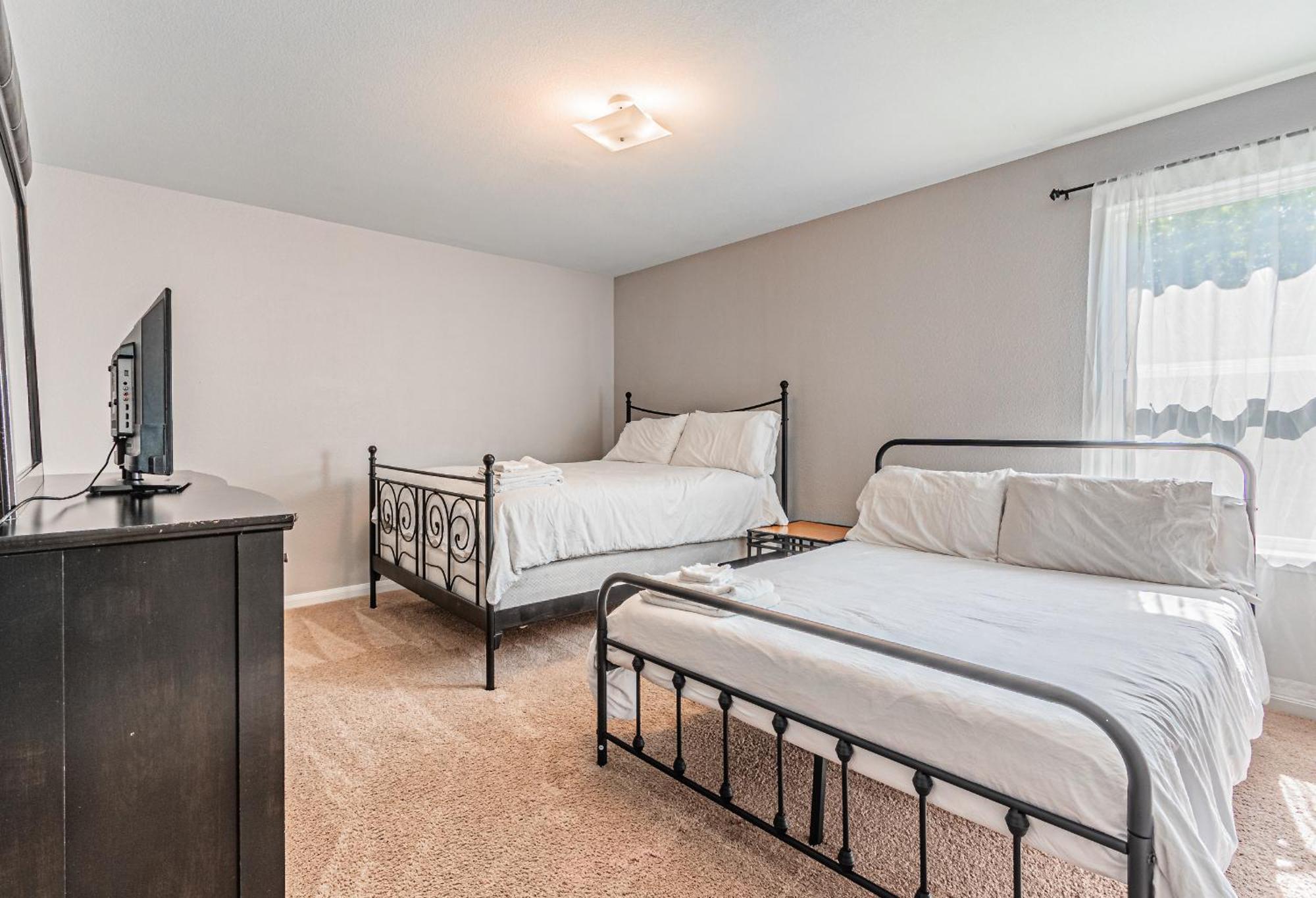 Luxury 5Br Dallas Retreat With Business Amenities - Perfect For Business Travelers, Families & Groups Экстерьер фото